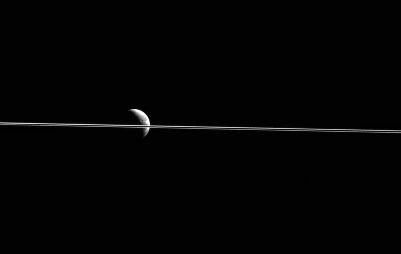 NASA-Dione-1jpg