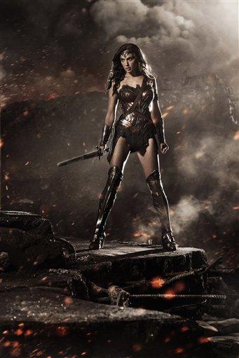 Gal Gadot-Mujer Maravilla1-AP-Enos Wamer.jpg