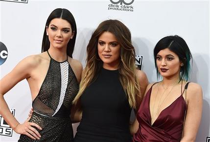 Kendal, Khloe y Kylie1-AP.jpg