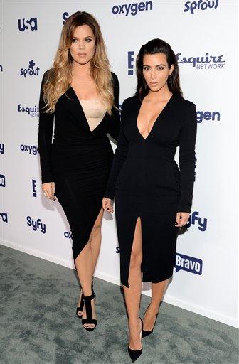 Khloe y Kim Kardashian1-AP.jpg