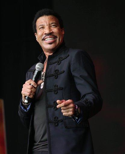 Lionel Richie1-AP.jpg