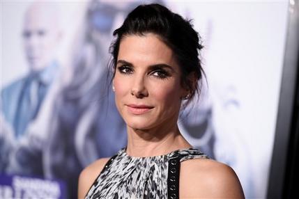 Sandra Bullock-AP2.jpg